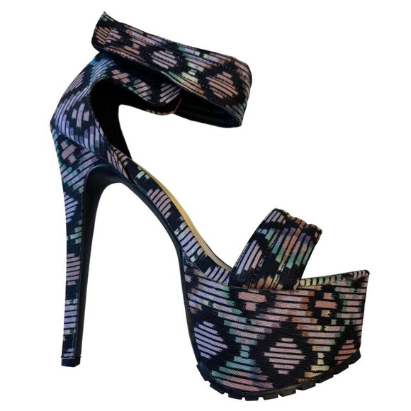 Bumper Shoes - BUMPER / Daniella / Black & Pink / Tribal Print / Platform / High Heels With Ank